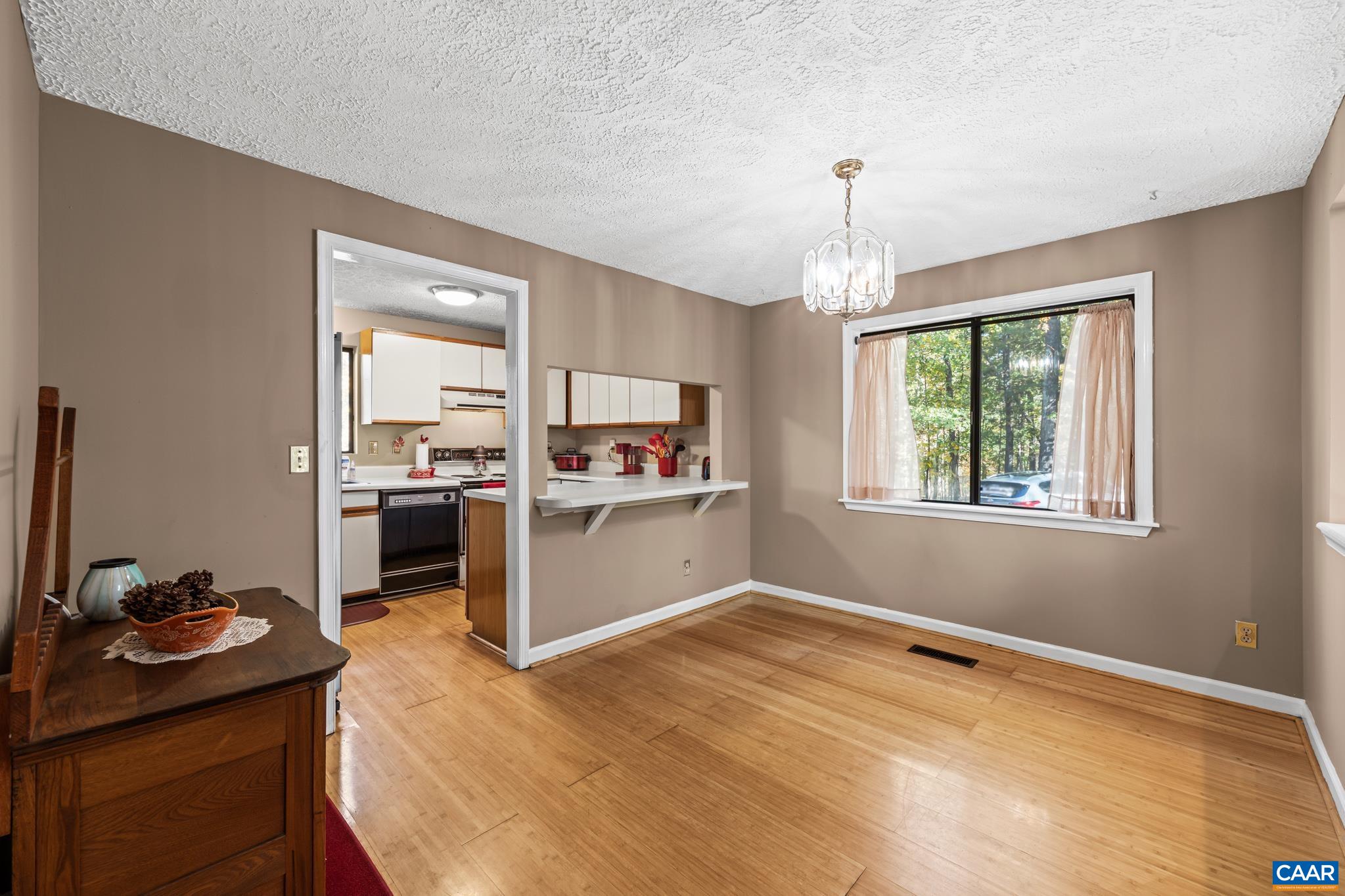 2530 GILLUMS RIDGE LN, CHARLOTTESVILLE, Virginia 22903, 3 Bedrooms Bedrooms, ,2 BathroomsBathrooms,Residential,From Rt 250W - Ivy Road: Left on Gillums Ridge Roa,2530 GILLUMS RIDGE LN,677046 MLS # 677046