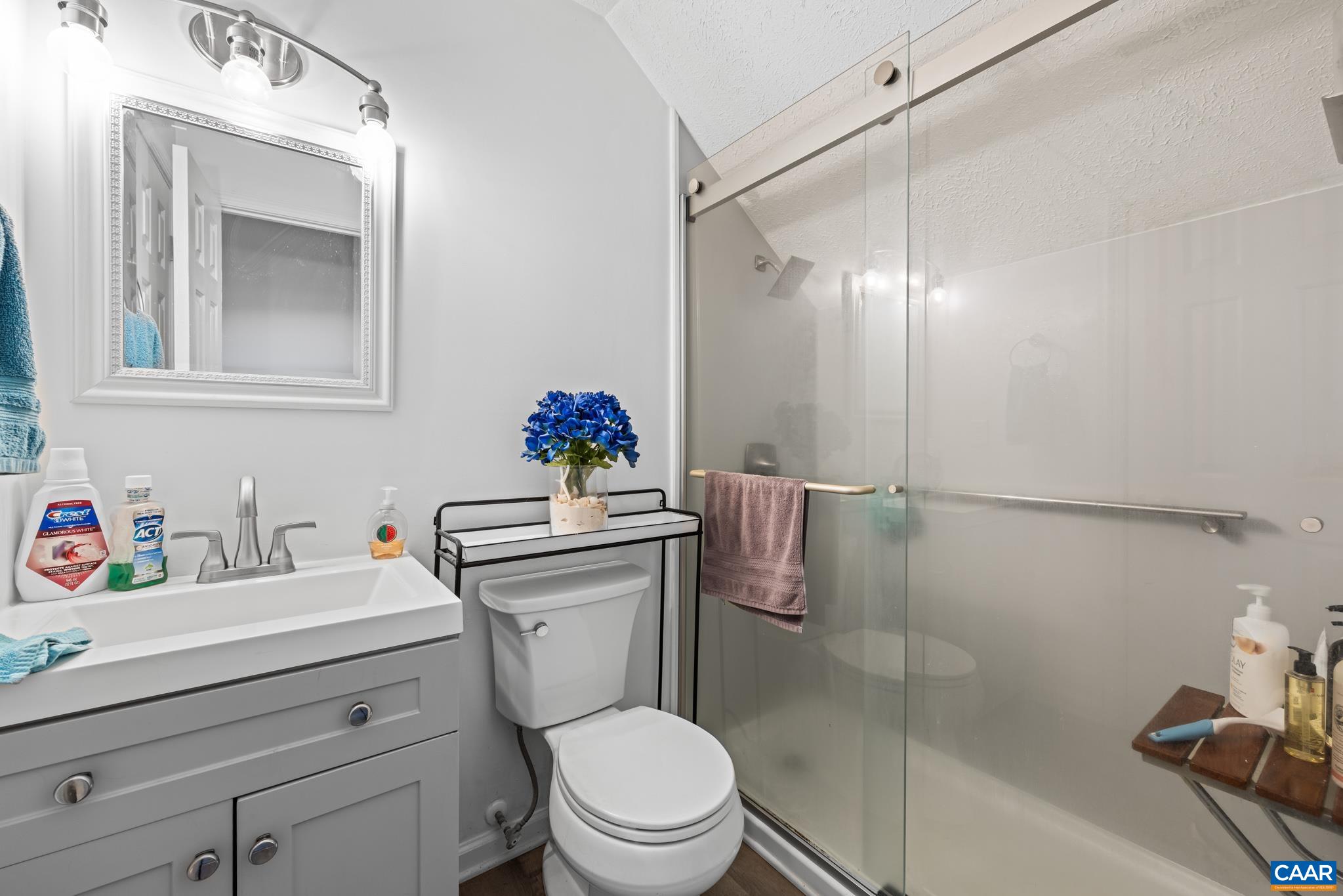 2530 GILLUMS RIDGE LN, CHARLOTTESVILLE, Virginia 22903, 3 Bedrooms Bedrooms, ,2 BathroomsBathrooms,Residential,From Rt 250W - Ivy Road: Left on Gillums Ridge Roa,2530 GILLUMS RIDGE LN,677046 MLS # 677046