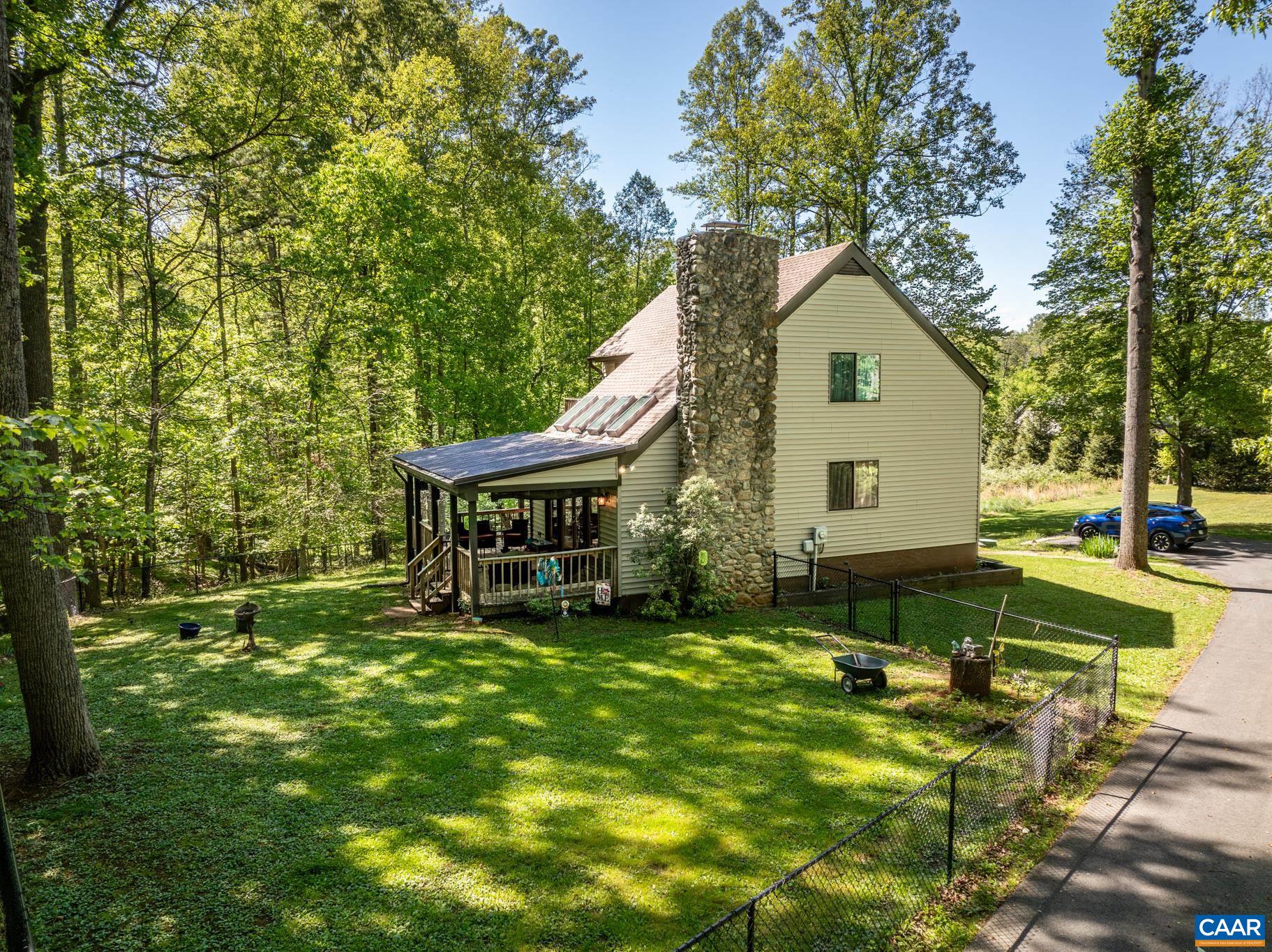 2530 GILLUMS RIDGE LN, CHARLOTTESVILLE, Virginia 22903, 3 Bedrooms Bedrooms, ,2 BathroomsBathrooms,Residential,From Rt 250W - Ivy Road: Left on Gillums Ridge Roa,2530 GILLUMS RIDGE LN,677046 MLS # 677046