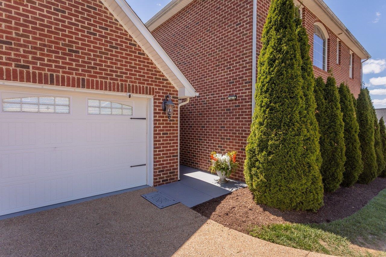 50 PEYTON RANDOLPH CT, HARRISONBURG, Virginia 22802, 3 Bedrooms Bedrooms, ,3 BathroomsBathrooms,Residential,50 PEYTON RANDOLPH CT,677050 MLS # 677050