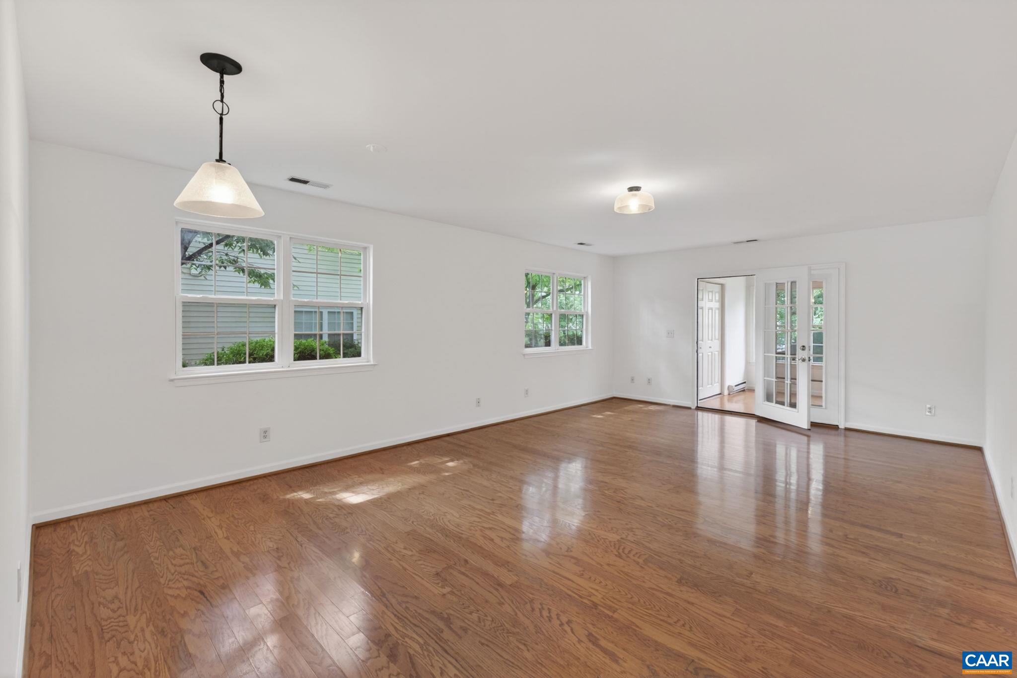 1242 GAZEBO CT, CHARLOTTESVILLE, Virginia 22901, 2 Bedrooms Bedrooms, ,2 BathroomsBathrooms,Residential,1242 GAZEBO CT,677054 MLS # 677054