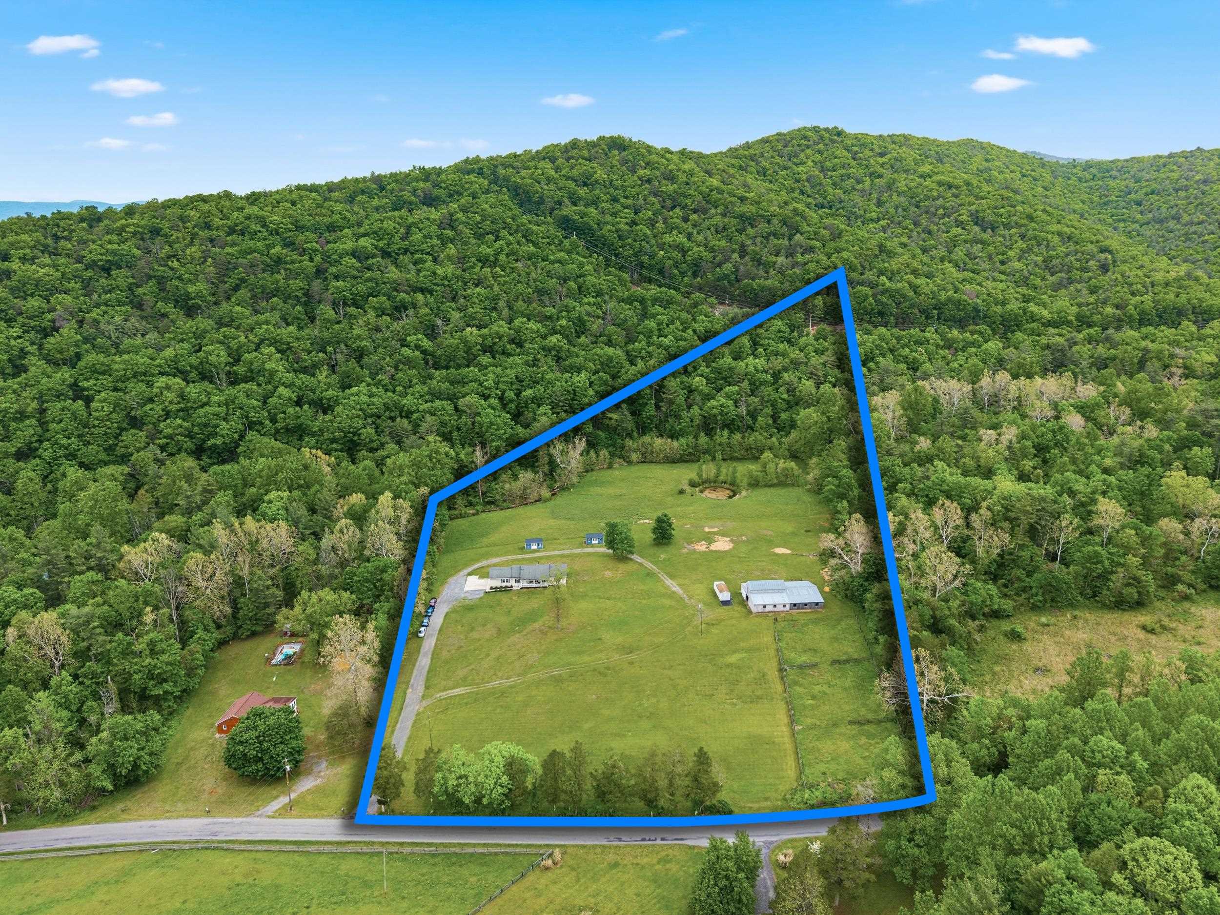 2645 DRY RUN RD, LURAY, Virginia 22835, 5 Bedrooms Bedrooms, ,2 BathroomsBathrooms,Residential,2645 DRY RUN RD,677057 MLS # 677057