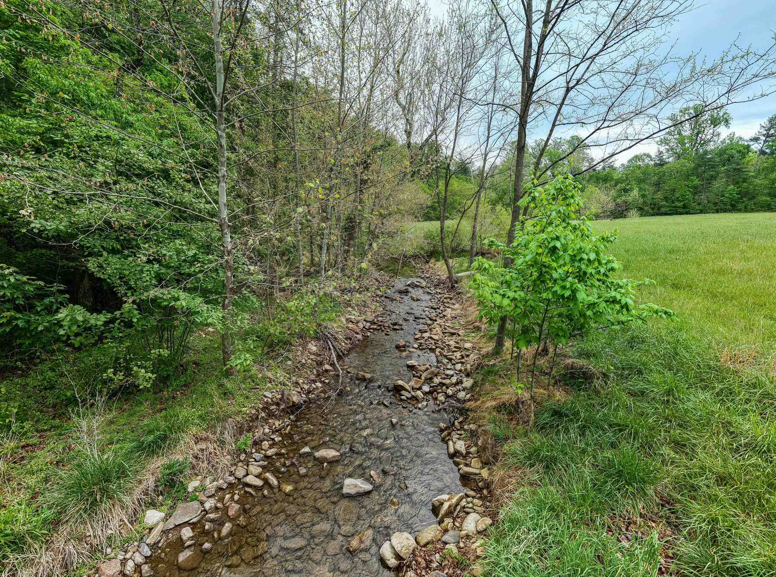 2645 DRY RUN RD, LURAY, Virginia 22835, 5 Bedrooms Bedrooms, ,2 BathroomsBathrooms,Residential,2645 DRY RUN RD,677057 MLS # 677057