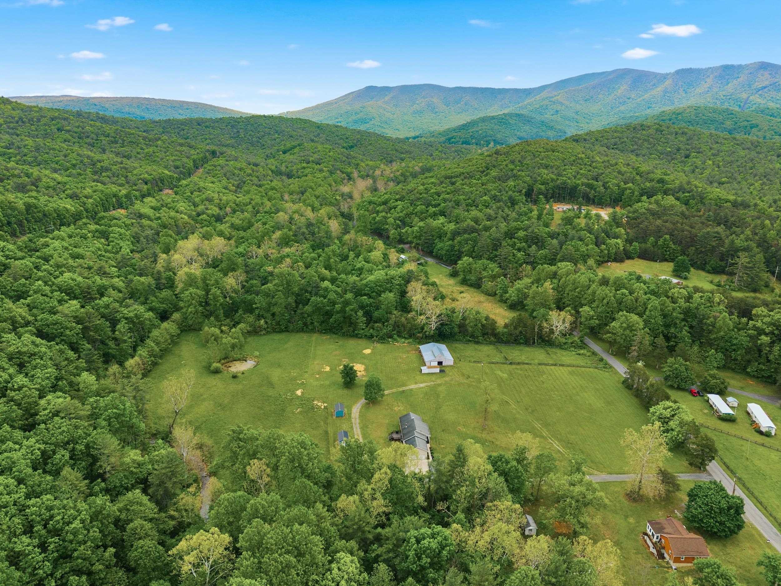2645 DRY RUN RD, LURAY, Virginia 22835, 5 Bedrooms Bedrooms, ,2 BathroomsBathrooms,Residential,2645 DRY RUN RD,677057 MLS # 677057