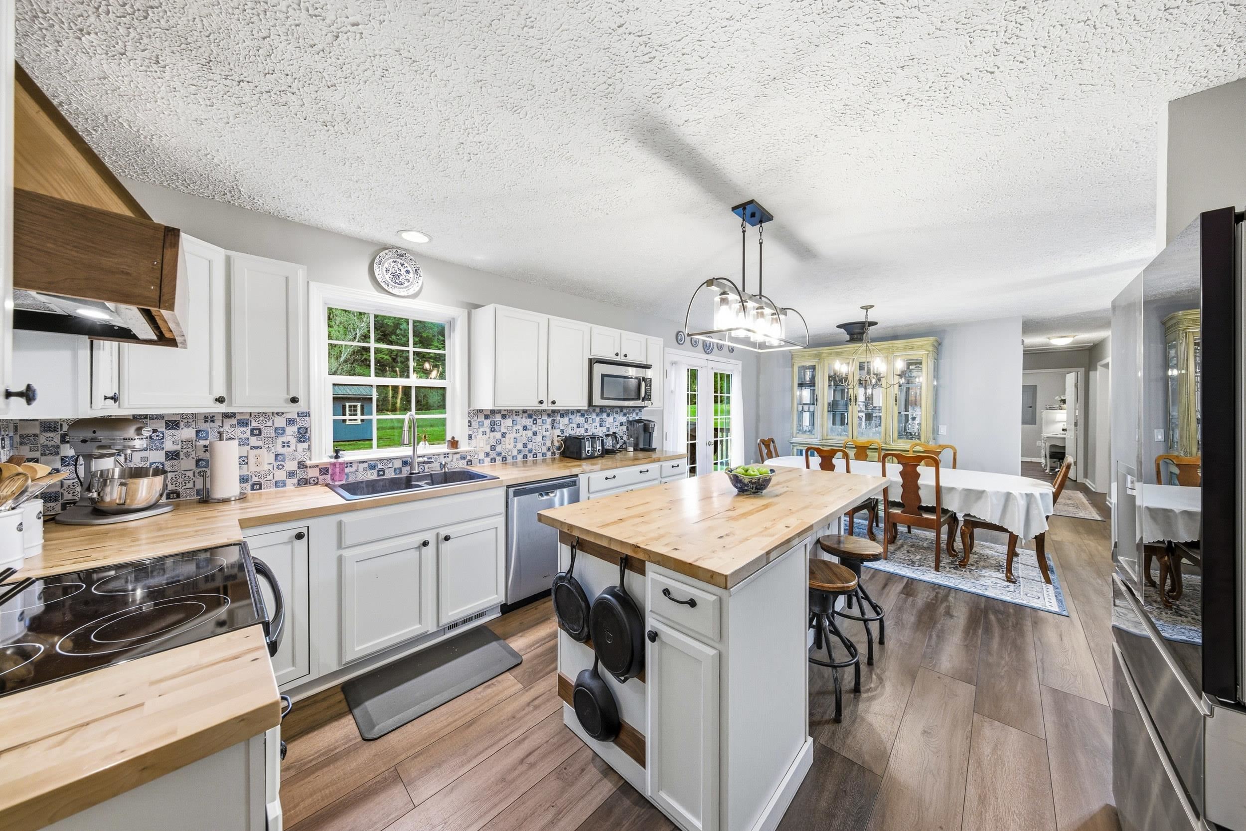 2645 DRY RUN RD, LURAY, Virginia 22835, 5 Bedrooms Bedrooms, ,2 BathroomsBathrooms,Residential,2645 DRY RUN RD,677057 MLS # 677057