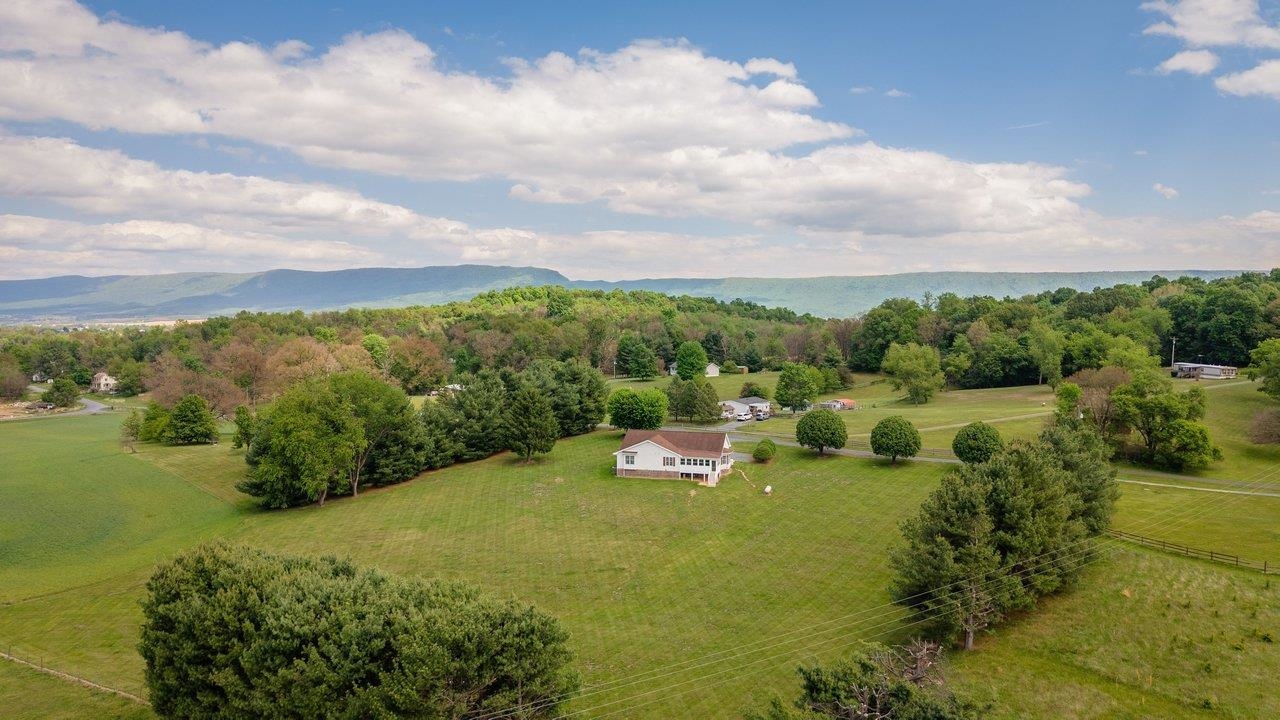 2220 PINEWOODS RD, QUICKSBURG, Virginia 22847, 3 Bedrooms Bedrooms, ,2 BathroomsBathrooms,Residential,Peaceful One-Level Living on 3.001 Private Acres,2220 PINEWOODS RD,677058 MLS # 677058