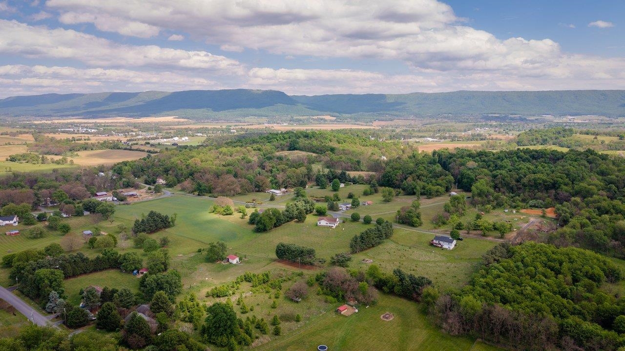 2220 PINEWOODS RD, QUICKSBURG, Virginia 22847, 3 Bedrooms Bedrooms, ,2 BathroomsBathrooms,Residential,Peaceful One-Level Living on 3.001 Private Acres,2220 PINEWOODS RD,677058 MLS # 677058