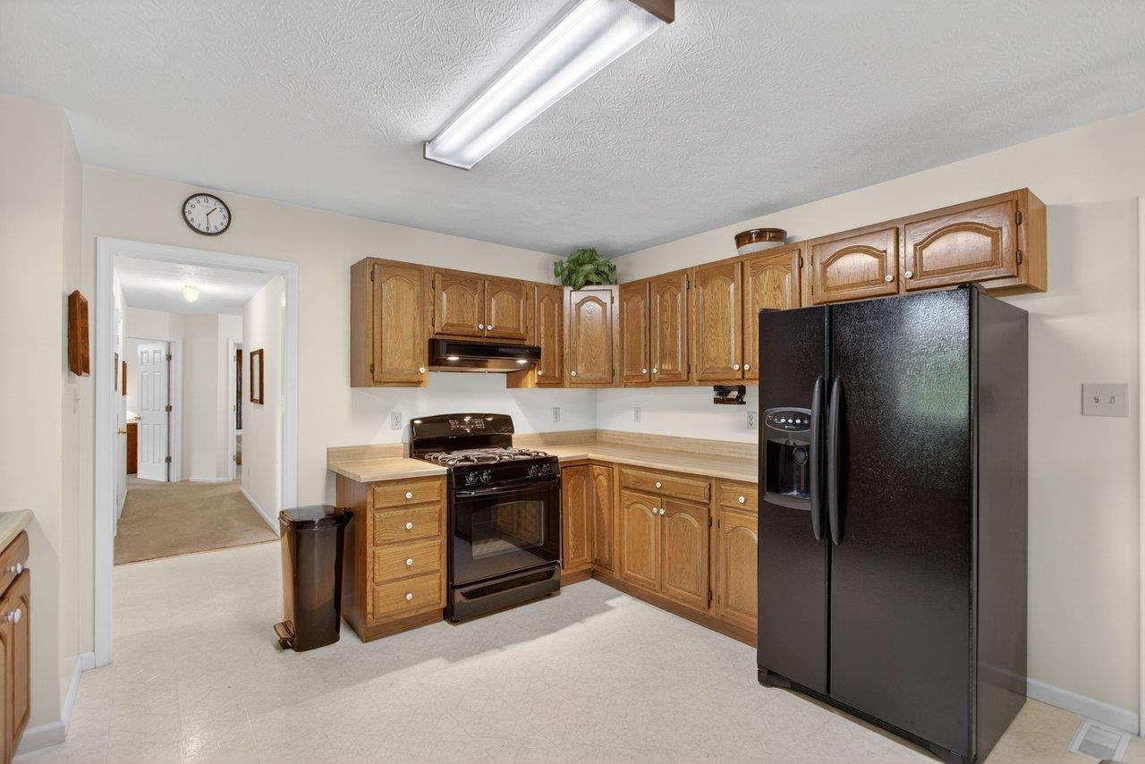 2220 PINEWOODS RD, QUICKSBURG, Virginia 22847, 3 Bedrooms Bedrooms, ,2 BathroomsBathrooms,Residential,Peaceful One-Level Living on 3.001 Private Acres,2220 PINEWOODS RD,677058 MLS # 677058