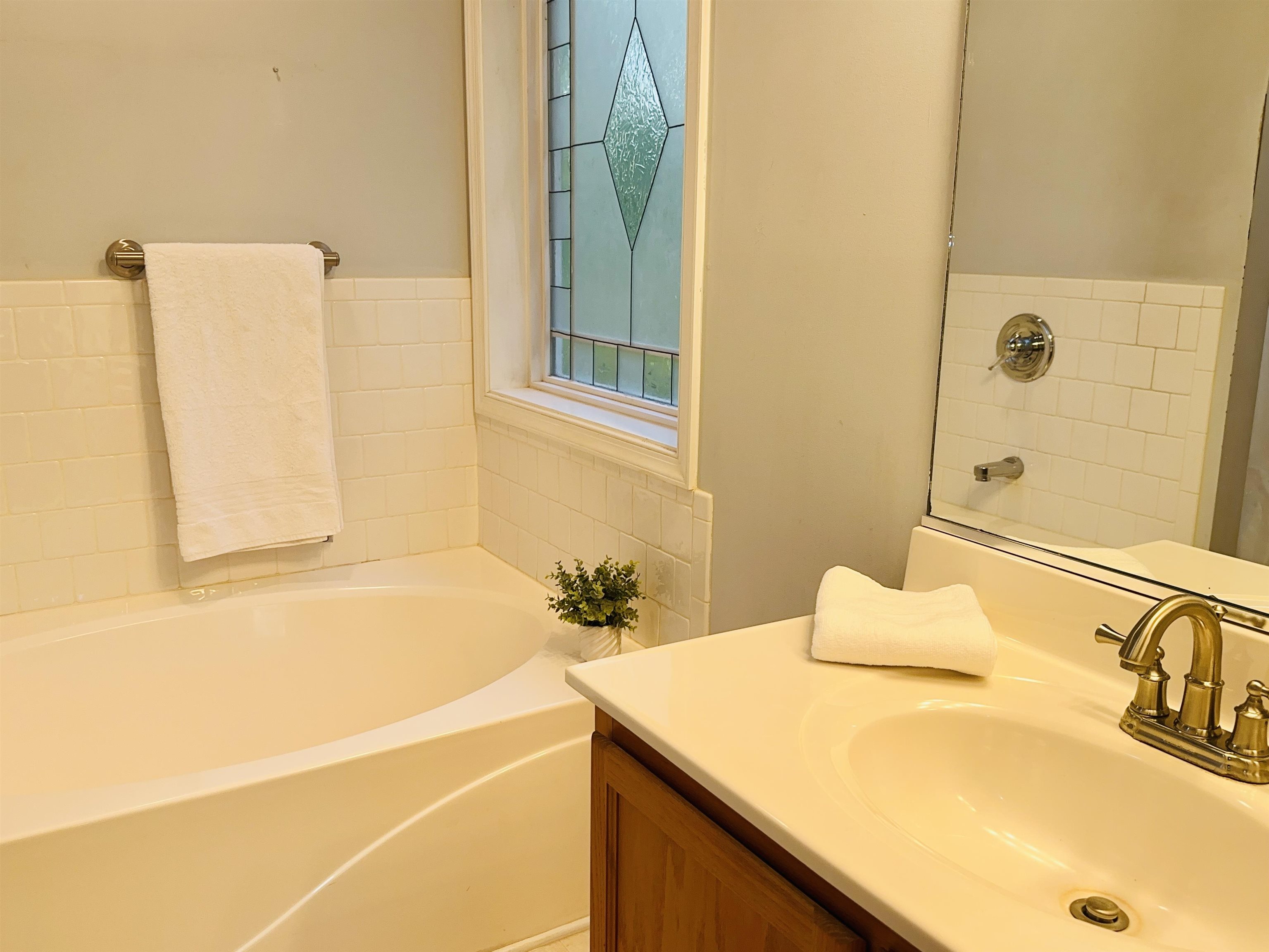 162 PINE RIDGE RD, FABER, Virginia 22938, 3 Bedrooms Bedrooms, ,3 BathroomsBathrooms,Residential,162 PINE RIDGE RD,677059 MLS # 677059