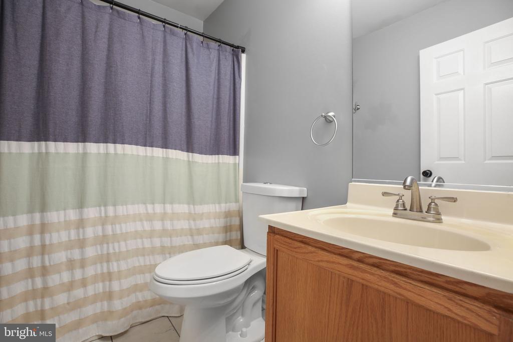 5403 OBRYANT CT, FREDERICKSBURG, Virginia 22407, 3 Bedrooms Bedrooms, ,3 BathroomsBathrooms,Residential,5403 OBRYANT CT,VASP2041274 MLS # VASP2041274