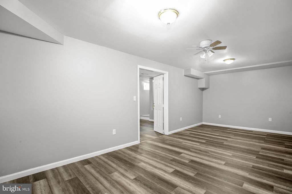5403 OBRYANT CT, FREDERICKSBURG, Virginia 22407, 3 Bedrooms Bedrooms, ,3 BathroomsBathrooms,Residential,5403 OBRYANT CT,VASP2041274 MLS # VASP2041274
