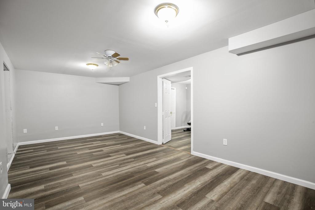 5403 OBRYANT CT, FREDERICKSBURG, Virginia 22407, 3 Bedrooms Bedrooms, ,3 BathroomsBathrooms,Residential,5403 OBRYANT CT,VASP2041274 MLS # VASP2041274
