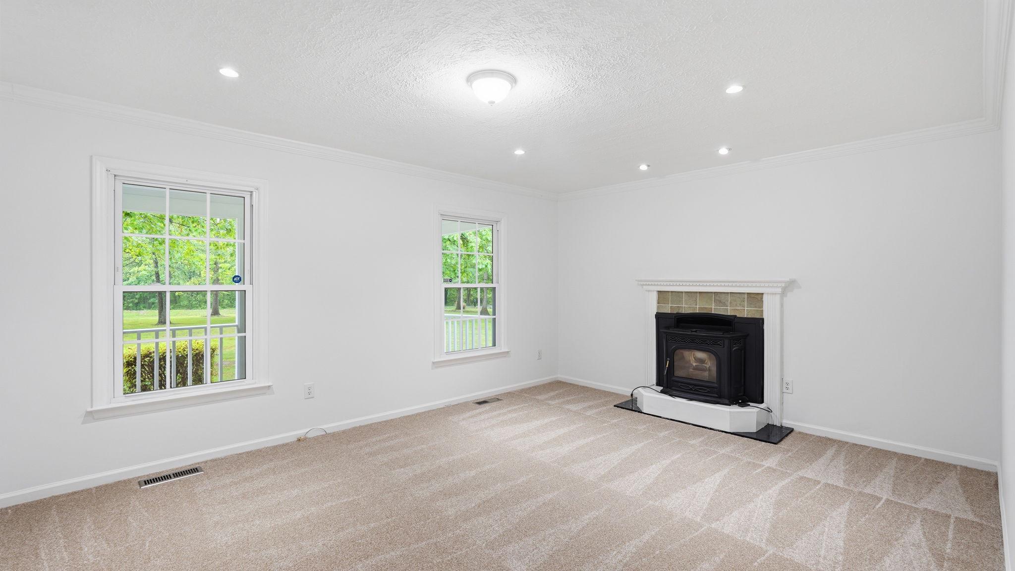 10550 BRENT TOWN RD, CATLETT, Virginia 20119, 4 Bedrooms Bedrooms, ,2 BathroomsBathrooms,Residential,10550 BRENT TOWN RD,VAFQ2021788 MLS # VAFQ2021788
