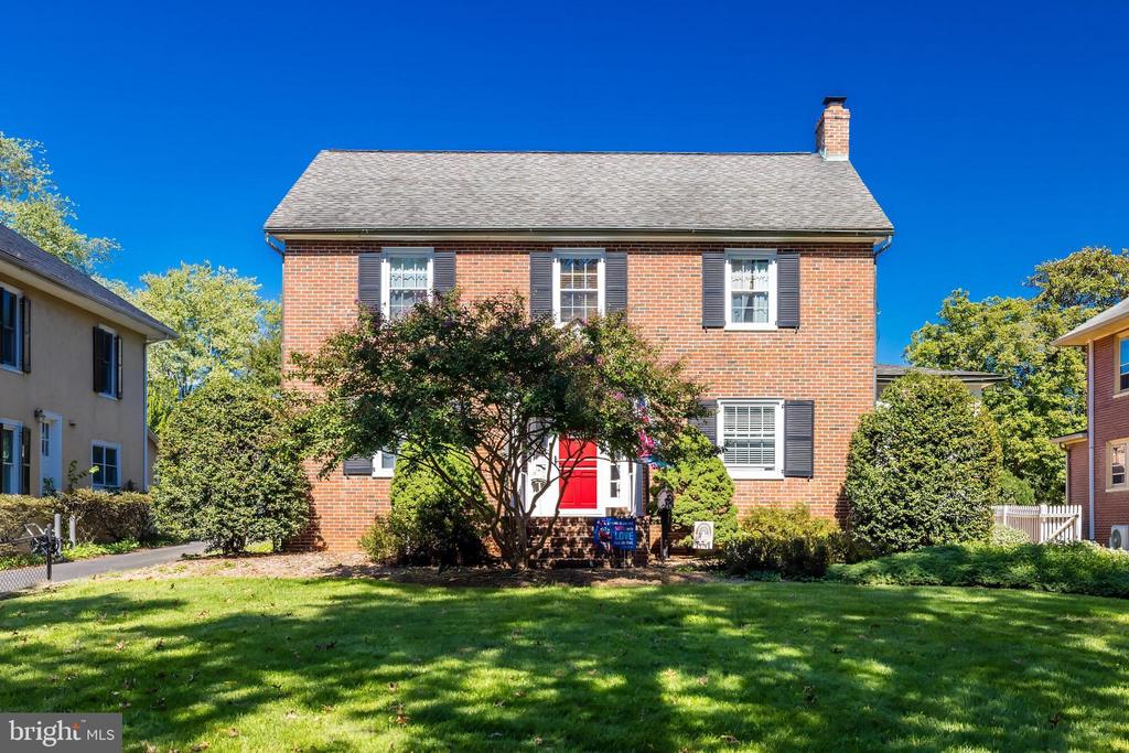 247 WATERLOO ST, WARRENTON, Virginia 20186, 3 Bedrooms Bedrooms, ,2 BathroomsBathrooms,Residential,247 WATERLOO ST,VAFQ2021684 MLS # VAFQ2021684