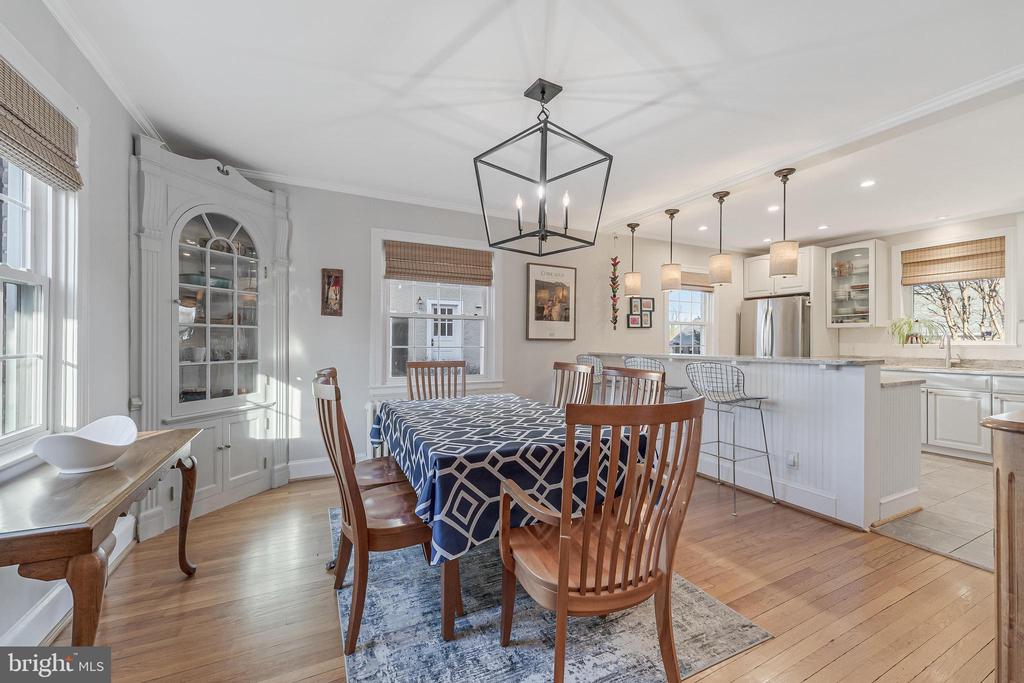 247 WATERLOO ST, WARRENTON, Virginia 20186, 3 Bedrooms Bedrooms, ,2 BathroomsBathrooms,Residential,247 WATERLOO ST,VAFQ2021684 MLS # VAFQ2021684