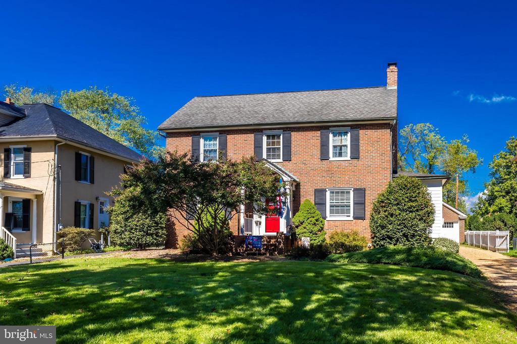 247 WATERLOO ST, WARRENTON, Virginia 20186, 3 Bedrooms Bedrooms, ,2 BathroomsBathrooms,Residential,247 WATERLOO ST,VAFQ2021684 MLS # VAFQ2021684