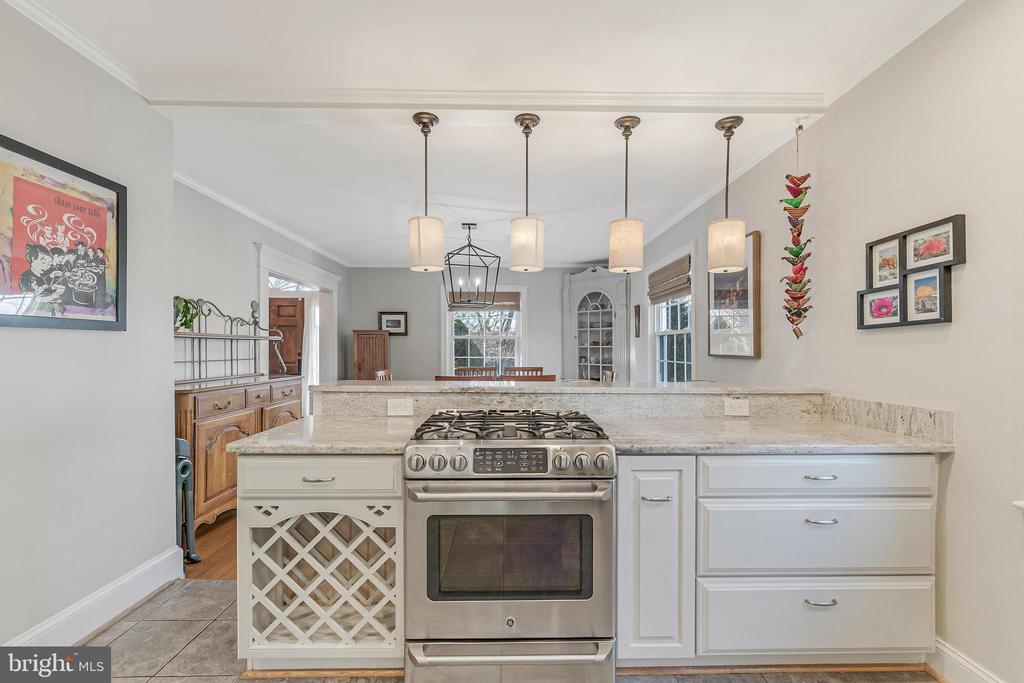 247 WATERLOO ST, WARRENTON, Virginia 20186, 3 Bedrooms Bedrooms, ,2 BathroomsBathrooms,Residential,247 WATERLOO ST,VAFQ2021684 MLS # VAFQ2021684