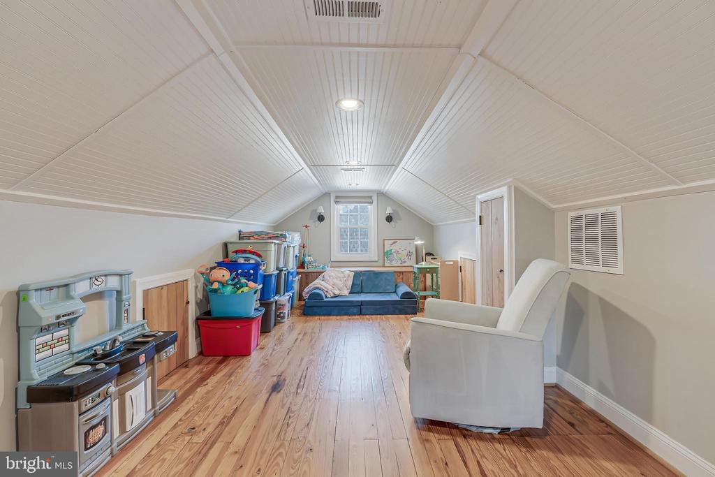 247 WATERLOO ST, WARRENTON, Virginia 20186, 3 Bedrooms Bedrooms, ,2 BathroomsBathrooms,Residential,247 WATERLOO ST,VAFQ2021684 MLS # VAFQ2021684