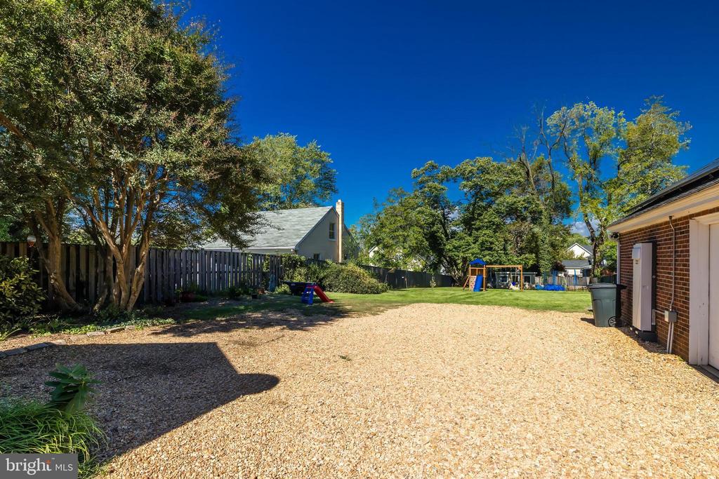 247 WATERLOO ST, WARRENTON, Virginia 20186, 3 Bedrooms Bedrooms, ,2 BathroomsBathrooms,Residential,247 WATERLOO ST,VAFQ2021684 MLS # VAFQ2021684