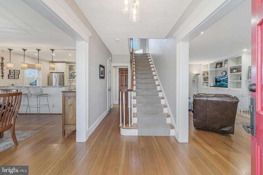 247 WATERLOO ST, WARRENTON, Virginia 20186, 3 Bedrooms Bedrooms, ,2 BathroomsBathrooms,Residential,247 WATERLOO ST,VAFQ2021684 MLS # VAFQ2021684