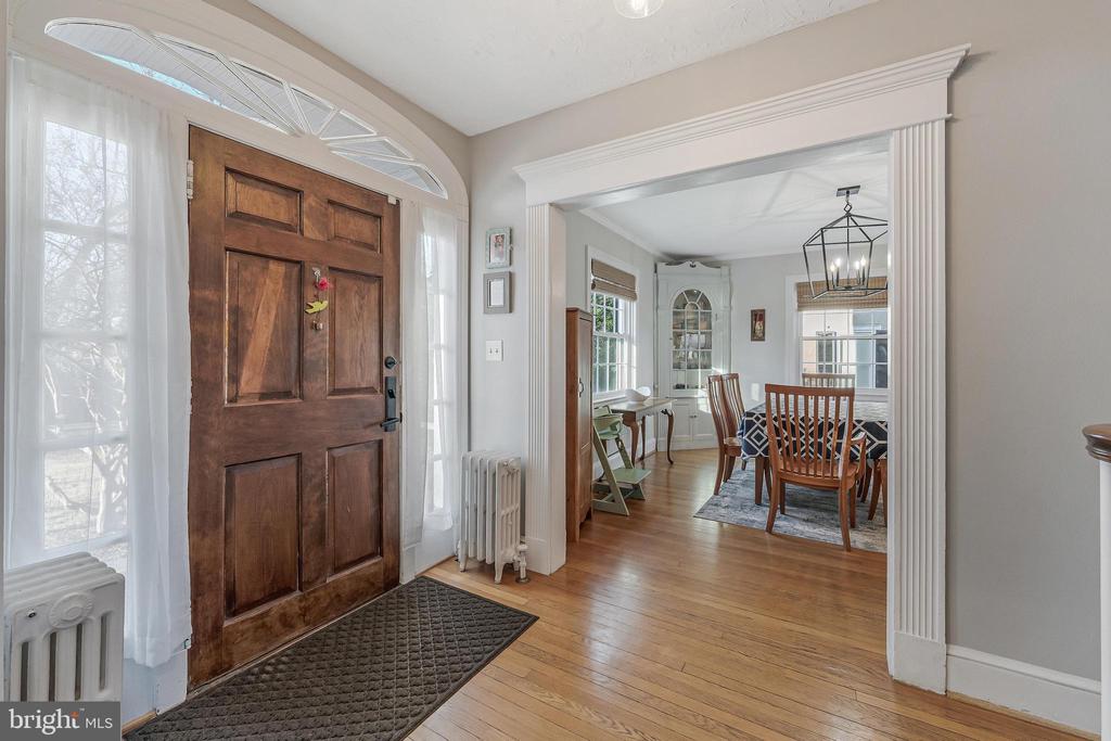 247 WATERLOO ST, WARRENTON, Virginia 20186, 3 Bedrooms Bedrooms, ,2 BathroomsBathrooms,Residential,247 WATERLOO ST,VAFQ2021684 MLS # VAFQ2021684