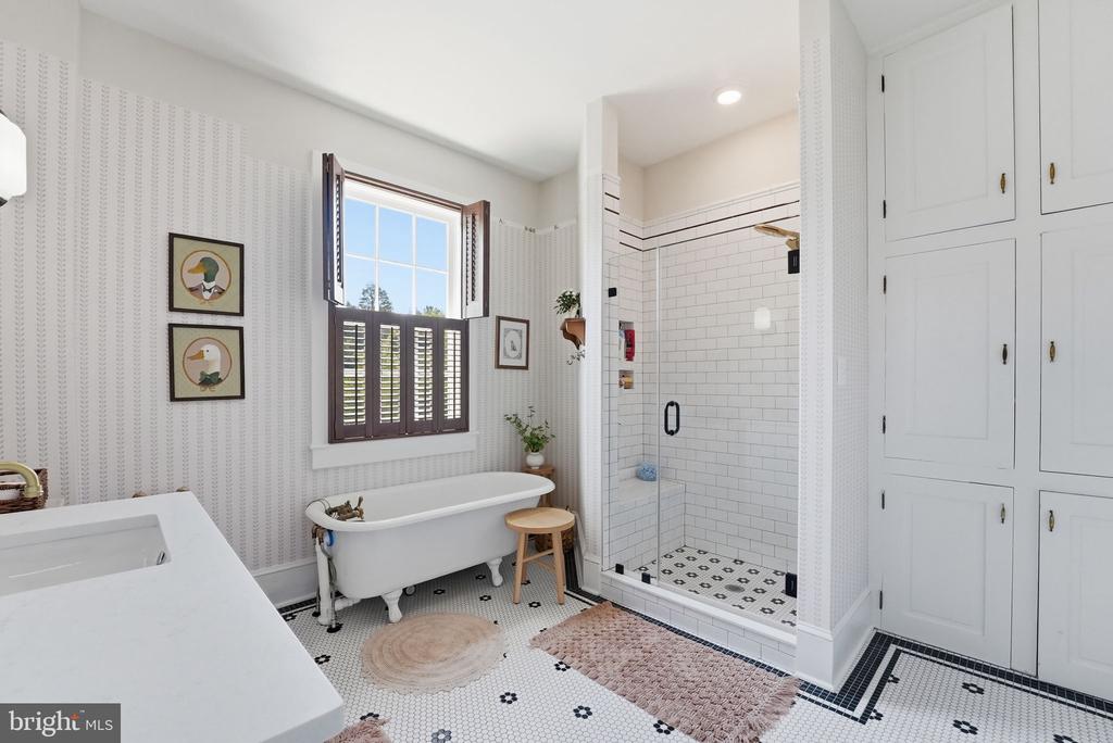 320 CULPEPER ST, WARRENTON, Virginia 20186, 3 Bedrooms Bedrooms, ,3 BathroomsBathrooms,Residential,320 CULPEPER ST,VAFQ2021822 MLS # VAFQ2021822 320 CULPEPER ST, WARRENTON, Virginia 20186, 3 Bedrooms Bedrooms, ,3 BathroomsBathrooms,Residential,320 CULPEPER ST,VAFQ2021822 MLS # VAFQ2021822