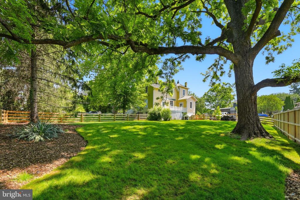 320 CULPEPER ST, WARRENTON, Virginia 20186, 3 Bedrooms Bedrooms, ,3 BathroomsBathrooms,Residential,320 CULPEPER ST,VAFQ2021822 MLS # VAFQ2021822 320 CULPEPER ST, WARRENTON, Virginia 20186, 3 Bedrooms Bedrooms, ,3 BathroomsBathrooms,Residential,320 CULPEPER ST,VAFQ2021822 MLS # VAFQ2021822