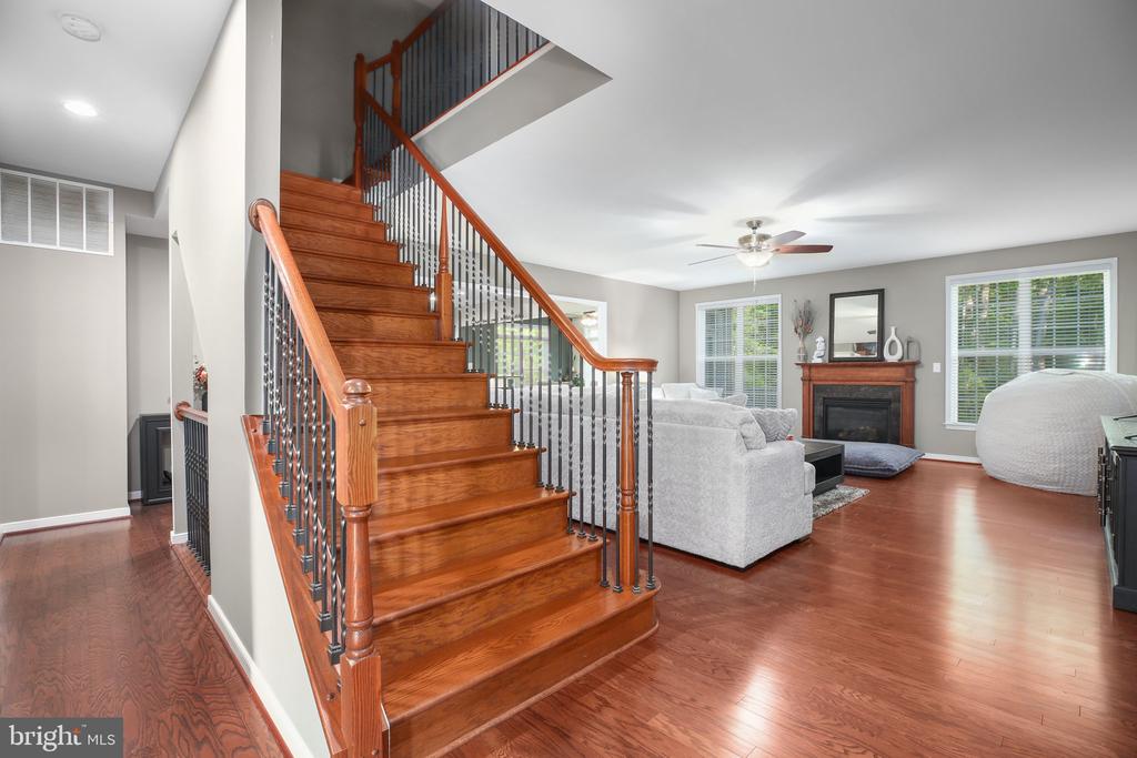 11213 KAILEE LN, SPOTSYLVANIA, Virginia 22553, 5 Bedrooms Bedrooms, ,4 BathroomsBathrooms,Residential,11213 KAILEE LN,VASP2041574 MLS # VASP2041574