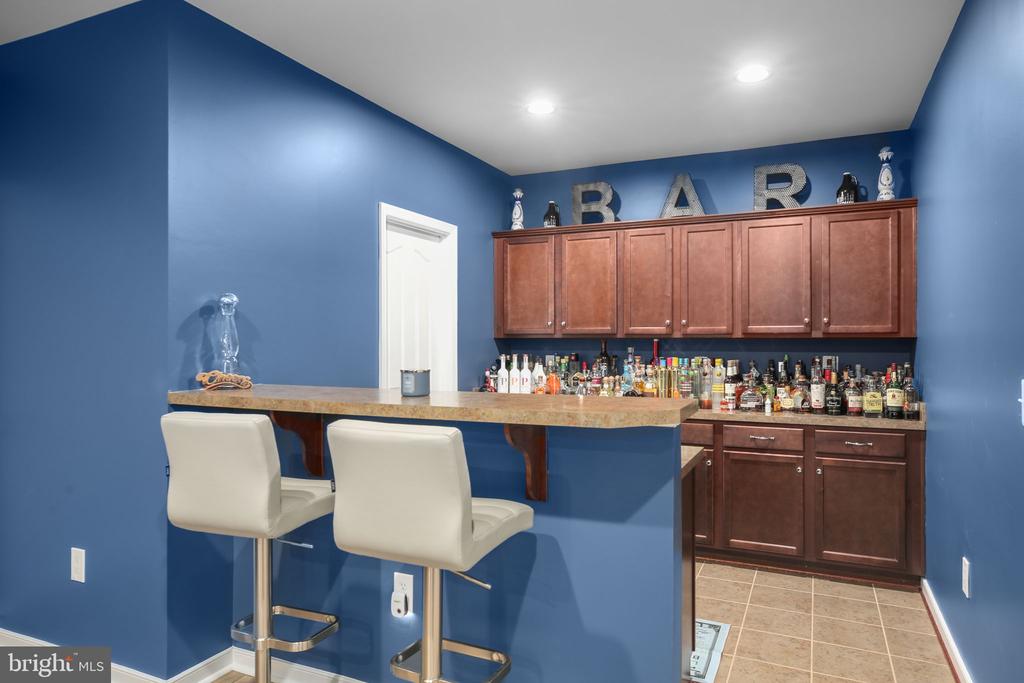 11213 KAILEE LN, SPOTSYLVANIA, Virginia 22553, 5 Bedrooms Bedrooms, ,4 BathroomsBathrooms,Residential,11213 KAILEE LN,VASP2041574 MLS # VASP2041574
