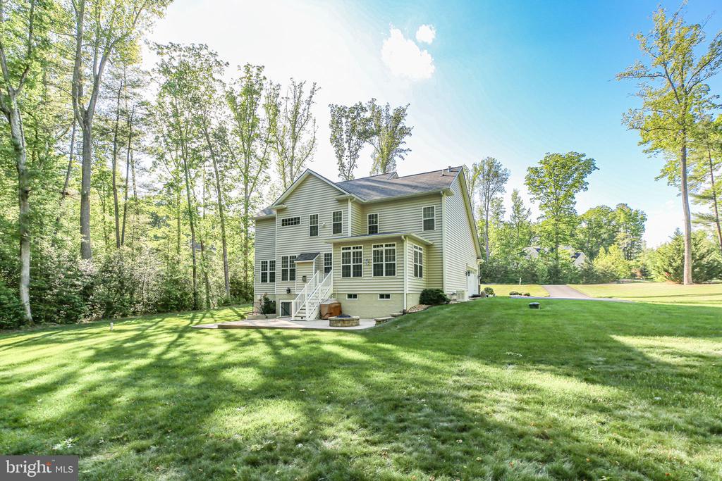 11213 KAILEE LN, SPOTSYLVANIA, Virginia 22553, 5 Bedrooms Bedrooms, ,4 BathroomsBathrooms,Residential,11213 KAILEE LN,VASP2041574 MLS # VASP2041574