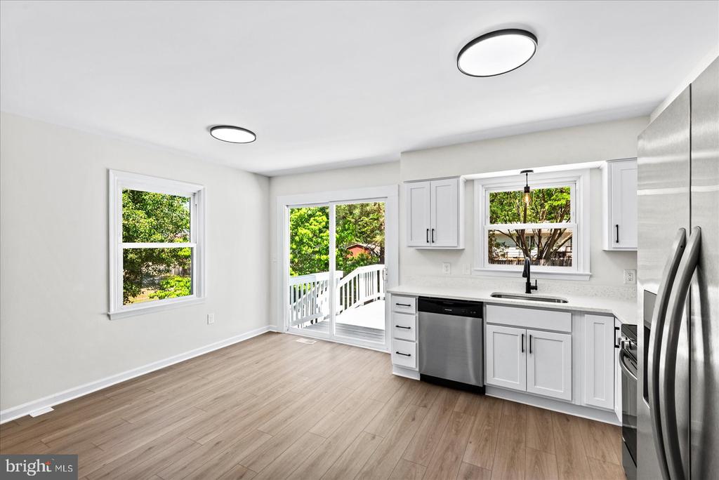 2128 HAMWAY DR, FREDERICKSBURG, Virginia 22407, 3 Bedrooms Bedrooms, ,2 BathroomsBathrooms,Residential,MILL GARDEN,2128 HAMWAY DR,VASP2041710 MLS # VASP2041710