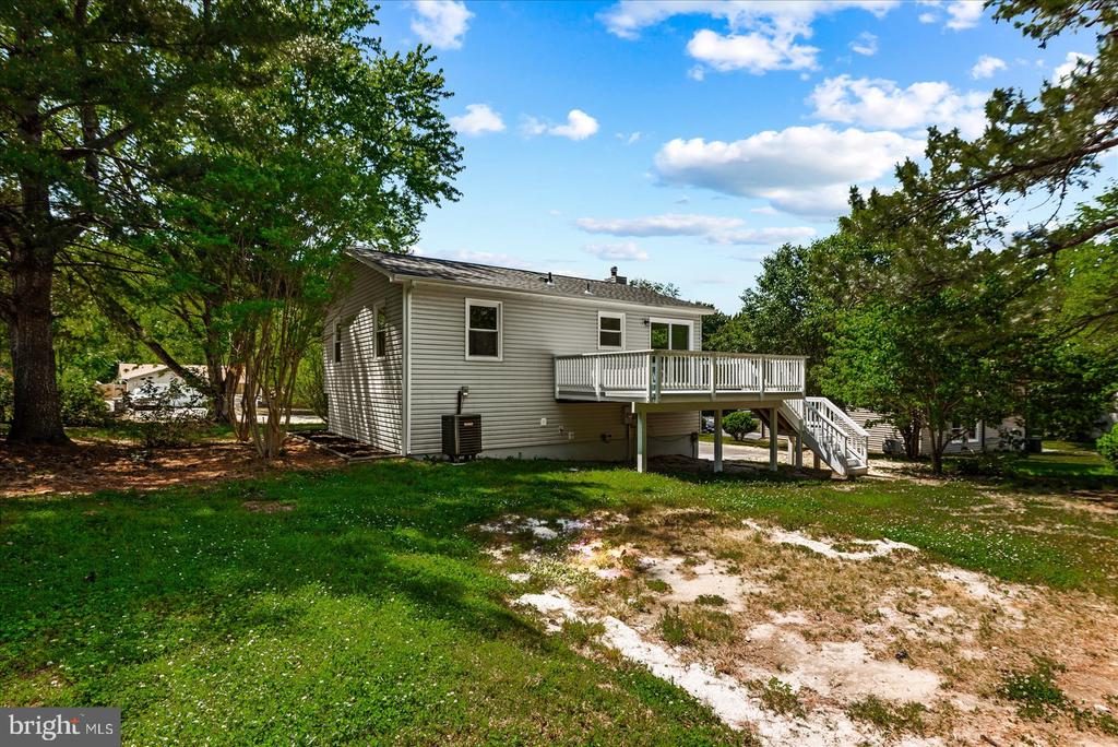 2128 HAMWAY DR, FREDERICKSBURG, Virginia 22407, 3 Bedrooms Bedrooms, ,2 BathroomsBathrooms,Residential,MILL GARDEN,2128 HAMWAY DR,VASP2041710 MLS # VASP2041710