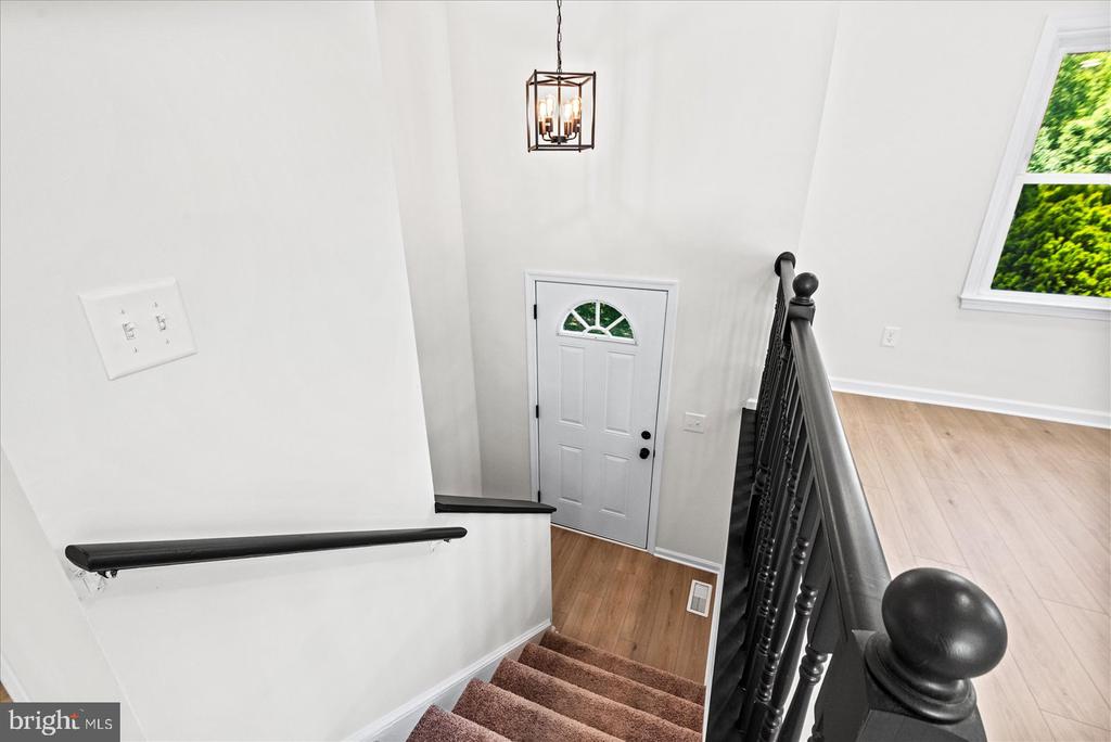 2128 HAMWAY DR, FREDERICKSBURG, Virginia 22407, 3 Bedrooms Bedrooms, ,2 BathroomsBathrooms,Residential,MILL GARDEN,2128 HAMWAY DR,VASP2041710 MLS # VASP2041710