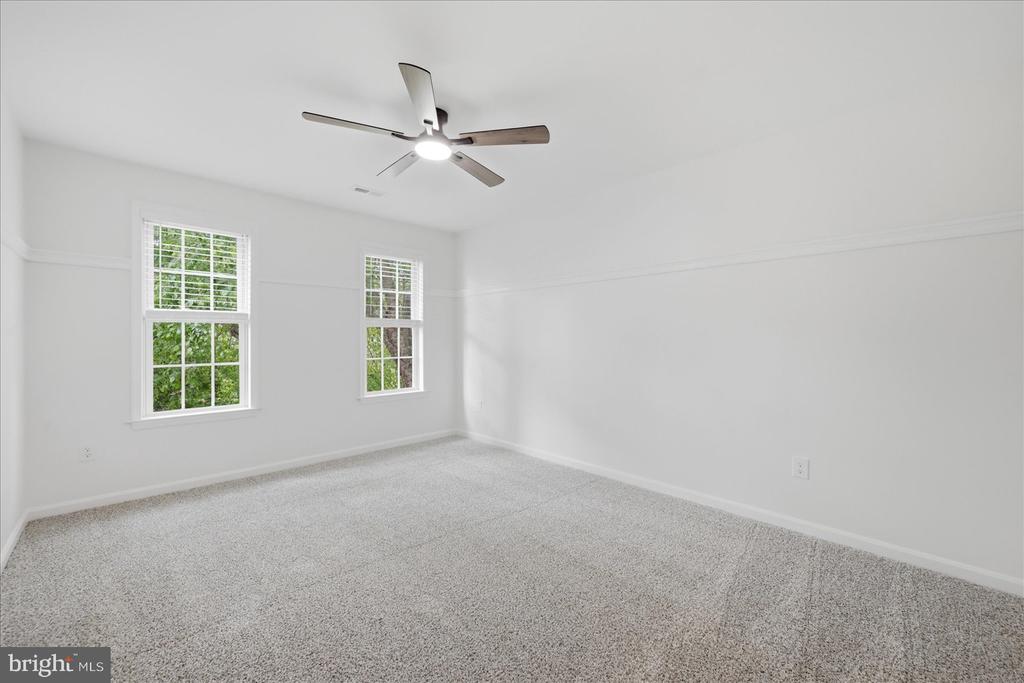 10403 COLECHESTER ST, FREDERICKSBURG, Virginia 22408, 5 Bedrooms Bedrooms, ,3 BathroomsBathrooms,Residential,10403 COLECHESTER ST,VASP2041734 MLS # VASP2041734