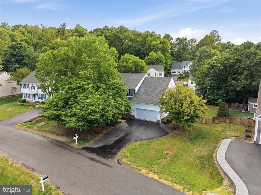 10403 COLECHESTER ST, FREDERICKSBURG, Virginia 22408, 5 Bedrooms Bedrooms, ,3 BathroomsBathrooms,Residential,10403 COLECHESTER ST,VASP2041734 MLS # VASP2041734