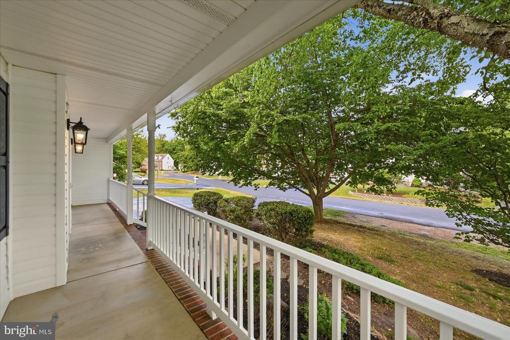 10403 COLECHESTER ST, FREDERICKSBURG, Virginia 22408, 5 Bedrooms Bedrooms, ,3 BathroomsBathrooms,Residential,10403 COLECHESTER ST,VASP2041734 MLS # VASP2041734