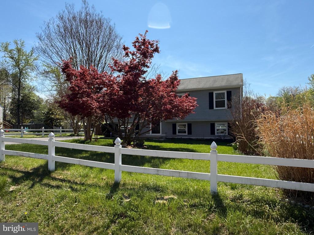 4 JENBECK CT, FREDERICKSBURG, Virginia 22407, 5 Bedrooms Bedrooms, ,3 BathroomsBathrooms,Residential,4 JENBECK CT,VASP2040896 MLS # VASP2040896