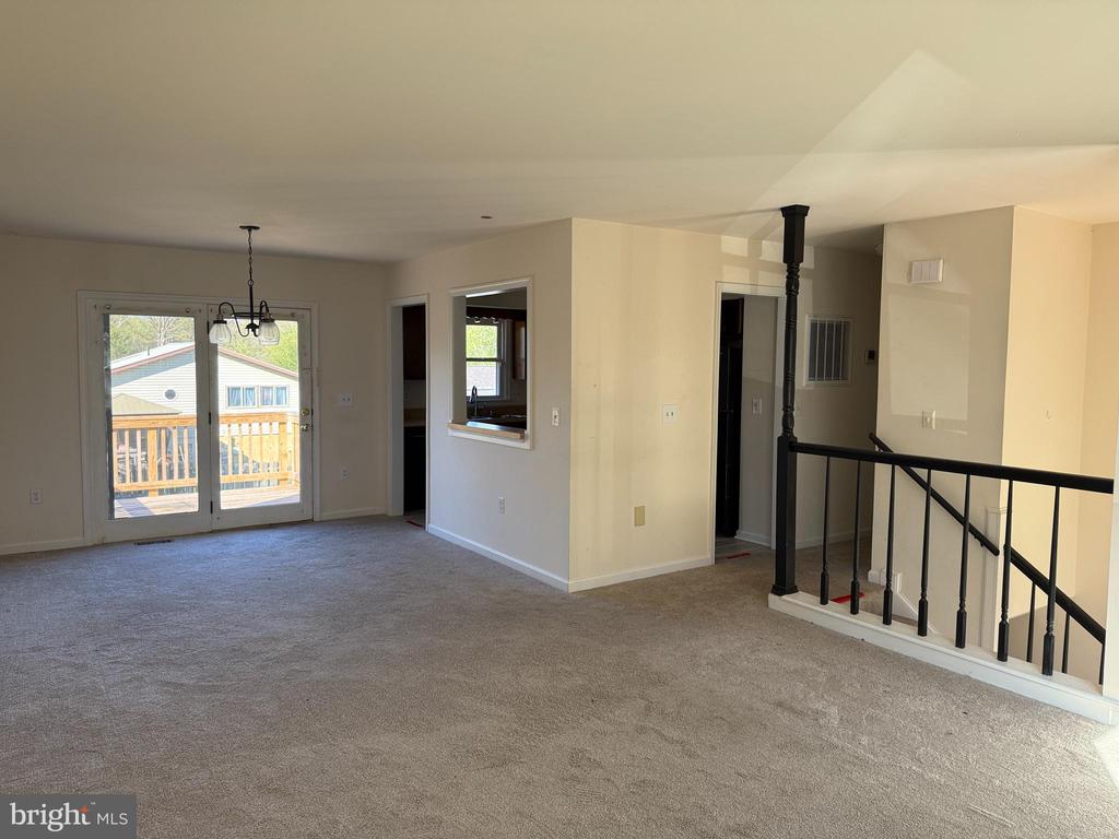 4 JENBECK CT, FREDERICKSBURG, Virginia 22407, 5 Bedrooms Bedrooms, ,3 BathroomsBathrooms,Residential,4 JENBECK CT,VASP2040896 MLS # VASP2040896