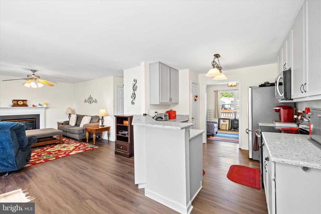 2416 RUFFIN DR, FREDERICKSBURG, Virginia 22408, 3 Bedrooms Bedrooms, ,2 BathroomsBathrooms,Residential,2416 RUFFIN DR,VASP2041866 MLS # VASP2041866