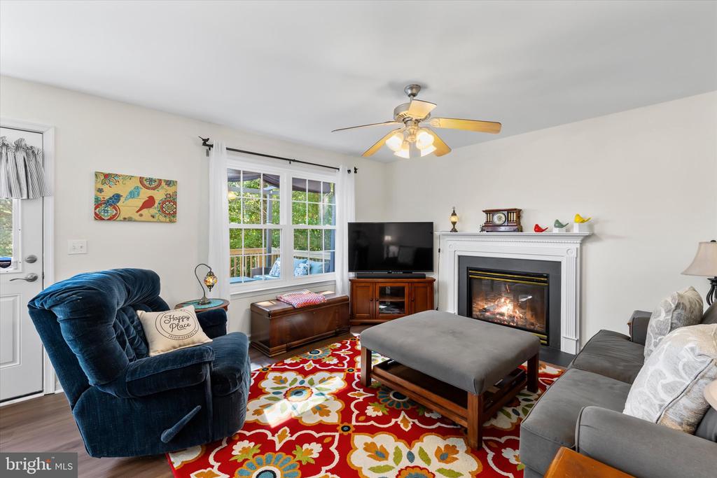 2416 RUFFIN DR, FREDERICKSBURG, Virginia 22408, 3 Bedrooms Bedrooms, ,2 BathroomsBathrooms,Residential,2416 RUFFIN DR,VASP2041866 MLS # VASP2041866