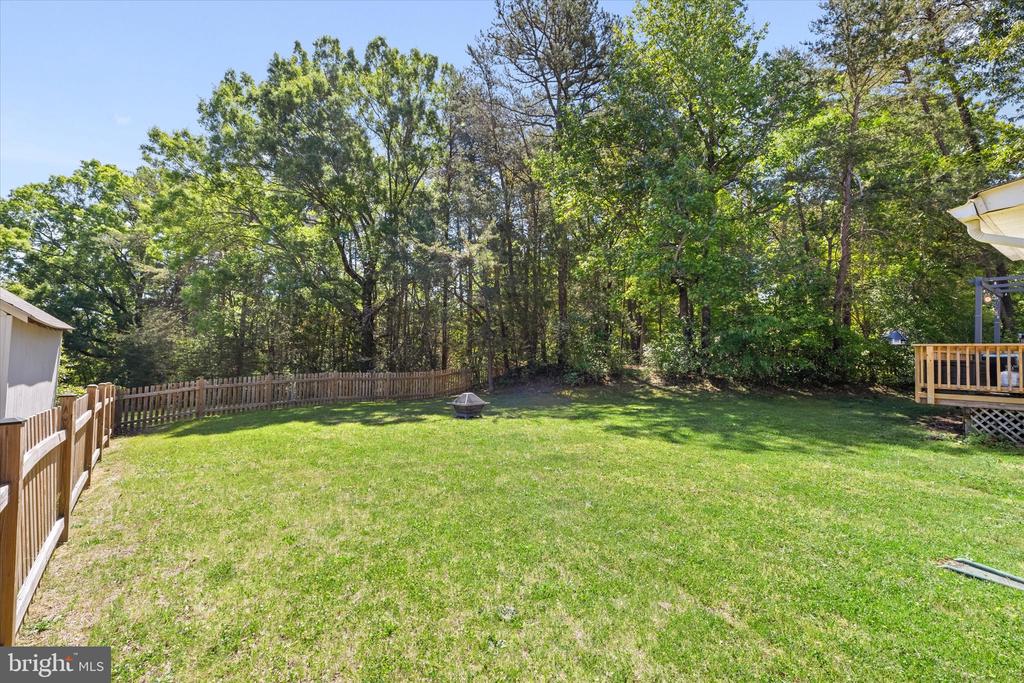 2416 RUFFIN DR, FREDERICKSBURG, Virginia 22408, 3 Bedrooms Bedrooms, ,2 BathroomsBathrooms,Residential,2416 RUFFIN DR,VASP2041866 MLS # VASP2041866