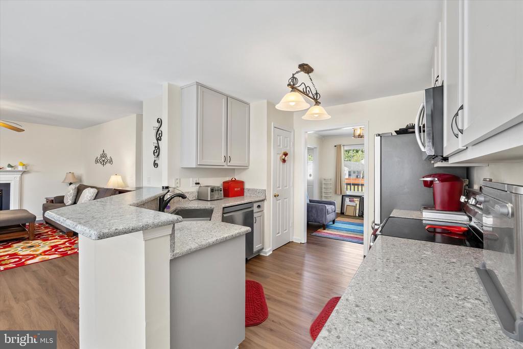 2416 RUFFIN DR, FREDERICKSBURG, Virginia 22408, 3 Bedrooms Bedrooms, ,2 BathroomsBathrooms,Residential,2416 RUFFIN DR,VASP2041866 MLS # VASP2041866