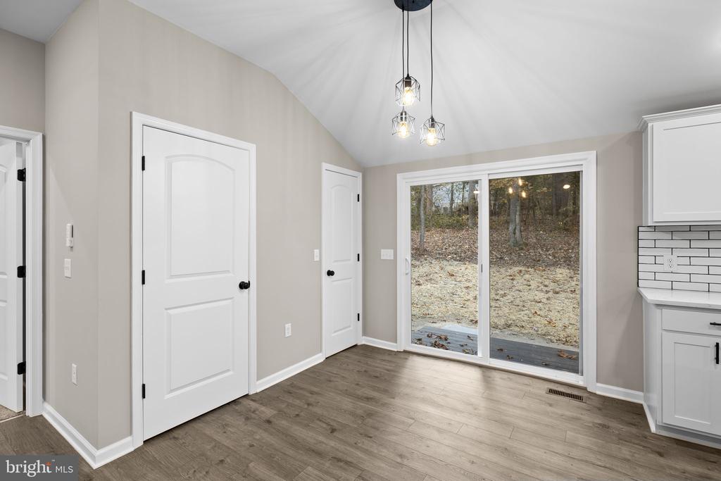 8611 ENGLEMAN LN, SPOTSYLVANIA, Virginia 22551, 3 Bedrooms Bedrooms, ,2 BathroomsBathrooms,Residential,8611 ENGLEMAN LN,VASP2041876 MLS # VASP2041876