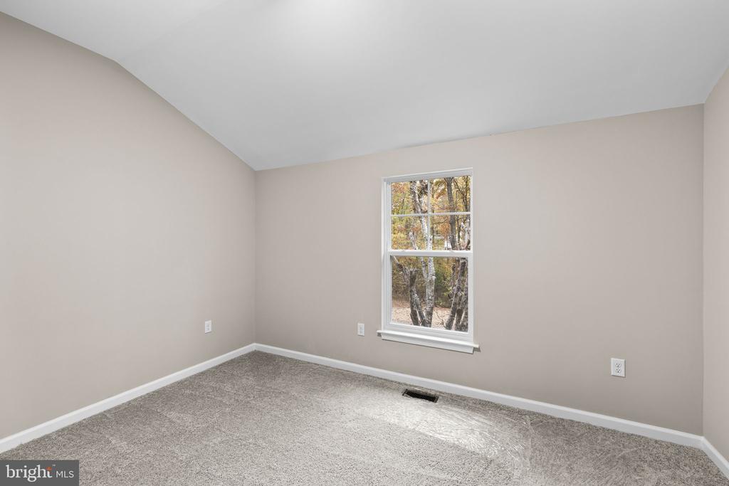 8611 ENGLEMAN LN, SPOTSYLVANIA, Virginia 22551, 3 Bedrooms Bedrooms, ,2 BathroomsBathrooms,Residential,8611 ENGLEMAN LN,VASP2041876 MLS # VASP2041876
