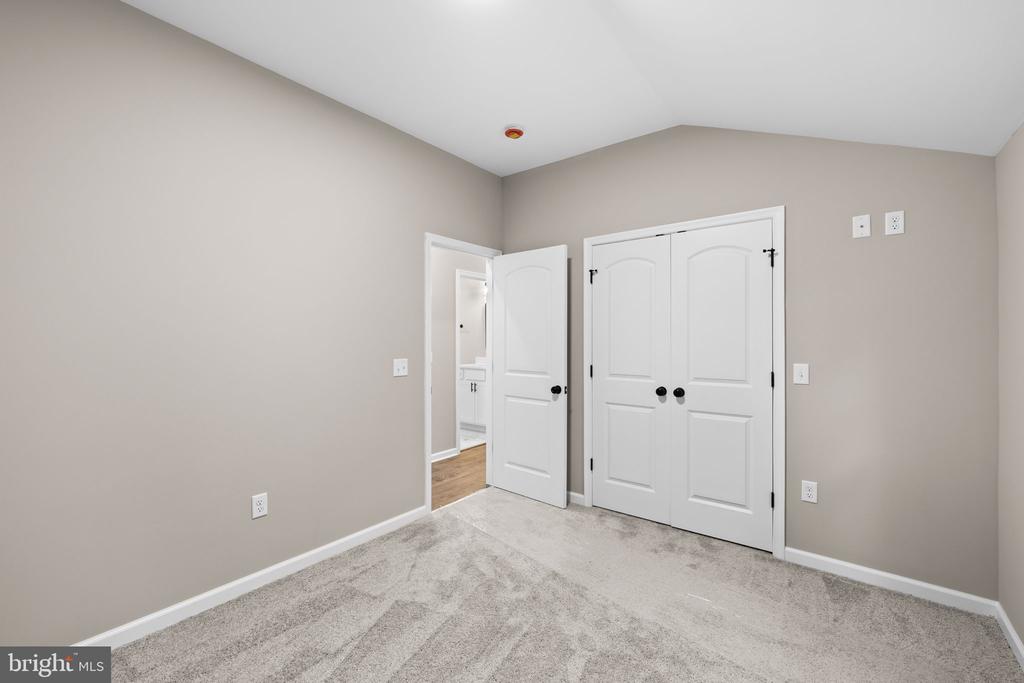 8611 ENGLEMAN LN, SPOTSYLVANIA, Virginia 22551, 3 Bedrooms Bedrooms, ,2 BathroomsBathrooms,Residential,8611 ENGLEMAN LN,VASP2041876 MLS # VASP2041876