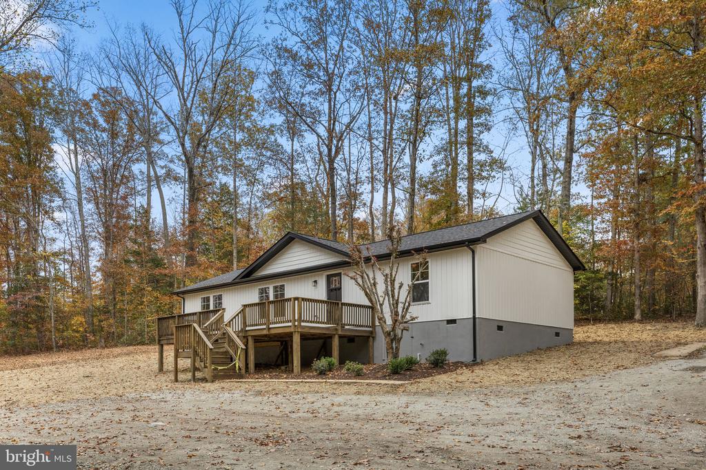 8611 ENGLEMAN LN, SPOTSYLVANIA, Virginia 22551, 3 Bedrooms Bedrooms, ,2 BathroomsBathrooms,Residential,8611 ENGLEMAN LN,VASP2041876 MLS # VASP2041876