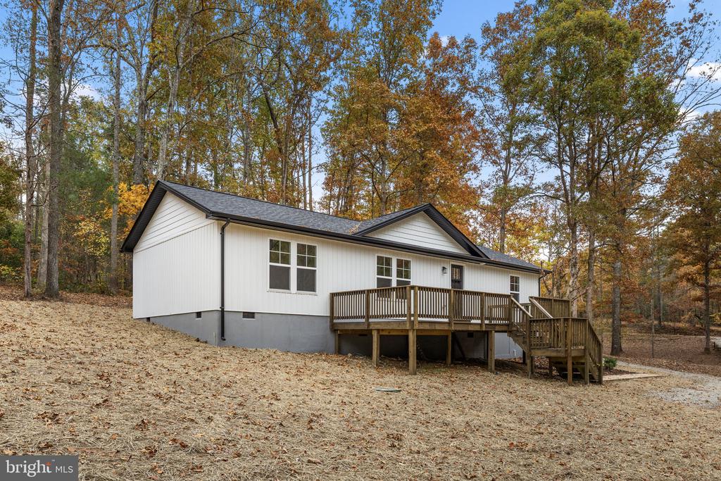 8611 ENGLEMAN LN, SPOTSYLVANIA, Virginia 22551, 3 Bedrooms Bedrooms, ,2 BathroomsBathrooms,Residential,8611 ENGLEMAN LN,VASP2041876 MLS # VASP2041876
