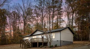 8611 ENGLEMAN LN, SPOTSYLVANIA, Virginia 22551, 3 Bedrooms Bedrooms, ,2 BathroomsBathrooms,Residential,8611 ENGLEMAN LN,VASP2041876 MLS # VASP2041876