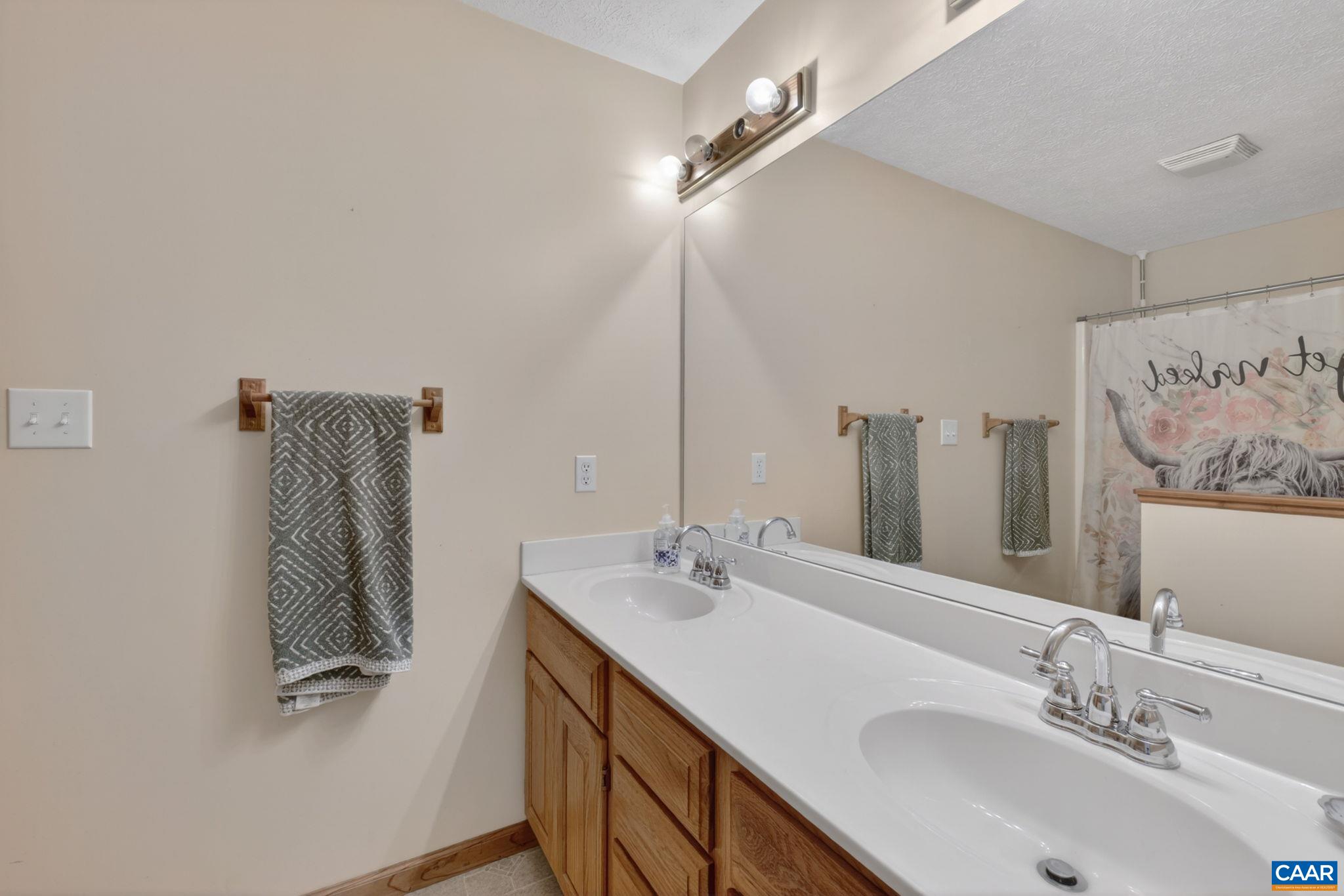 122 MISTIE RIDGE LN, PALMYRA, Virginia 22963, 4 Bedrooms Bedrooms, ,3 BathroomsBathrooms,Residential,122 MISTIE RIDGE LN,676709 MLS # 676709 122 MISTIE RIDGE LN, PALMYRA, Virginia 22963, 4 Bedrooms Bedrooms, ,3 BathroomsBathrooms,Residential,122 MISTIE RIDGE LN,676709 MLS # 676709