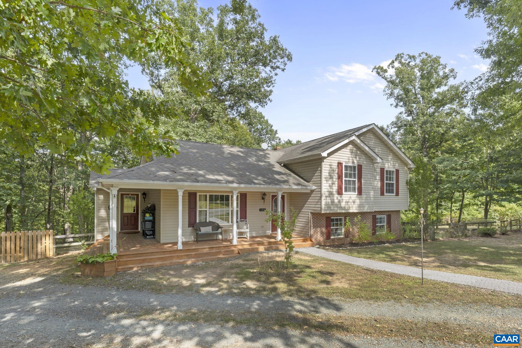 122 MISTIE RIDGE LN, PALMYRA, Virginia 22963, 4 Bedrooms Bedrooms, ,3 BathroomsBathrooms,Residential,122 MISTIE RIDGE LN,676709 MLS # 676709 122 MISTIE RIDGE LN, PALMYRA, Virginia 22963, 4 Bedrooms Bedrooms, ,3 BathroomsBathrooms,Residential,122 MISTIE RIDGE LN,676709 MLS # 676709